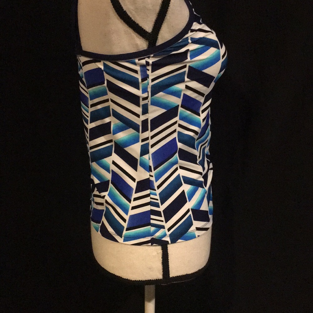 High Neck Tankini - Picture 2 of 7